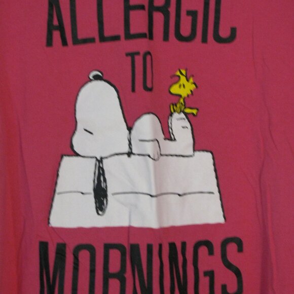 ** 2/$15 Peanuts Snoopy Sleep Shirt Junniors XL Pink Woodstock T Tee - Picture 3 of 3
